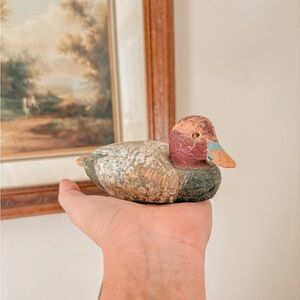 Vintage Distressed Duck